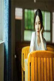 聞君有兩意，故來相決絕