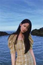 被奪走身份後，我選擇脫離世界