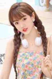 沐谿風秦婉