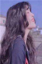 他第一個女孩兒