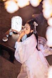 官府派人把獸蛋砸爛