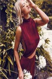 重生後打臉搶我婚事的綠茶養女