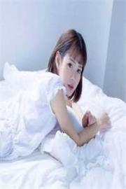 來看，我被師尊用雞翅騙進了師門