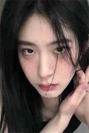 和草包偶像互換後