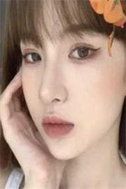 小可憐無人管，京圈大佬抱走日日寵