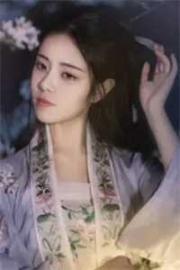 隱婚的影帝老公和他的師妹官宣了