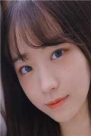 被迫與假太子成婚後，我親手屠儘皇室滿門