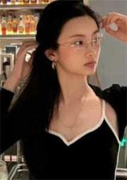 偏執大佬的白月光是我