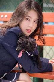 被丈夫逼上台跳舞後,我流產了