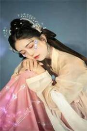 凍死冰湖中，我重生獨美謀東宮