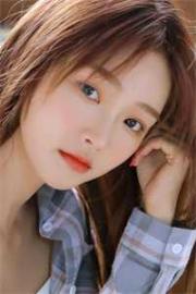 穿書之後天降一個小夫君