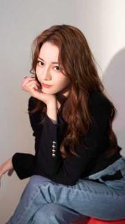 給白月光讓位後，我設局拿下渣男千萬資產