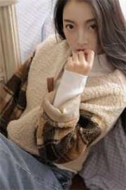 梨花雨涼，一半春休難回首