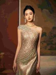 不見桐花萬裡路